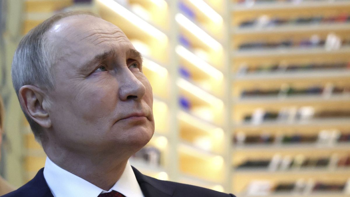 Rusya seçime gidiyor: "Rakipsiz" Putin 6 yıl daha görevde kalmalı