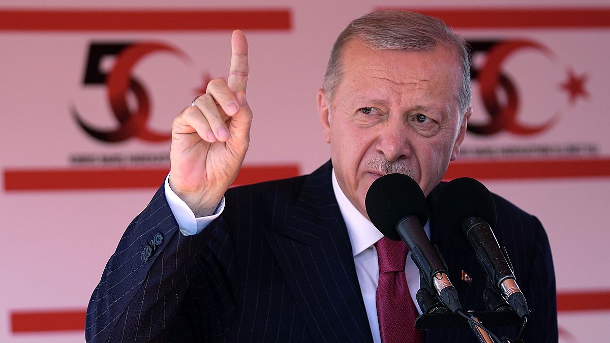 Cumhurbaşkanı Erdoğan: Gerekirse KKTC'de deniz üssü kuracağız