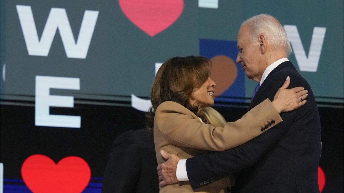 ABD Başkanı Joe Biden Demokratik Ulusal Kongre'ye gözyaşlarıyla veda etti