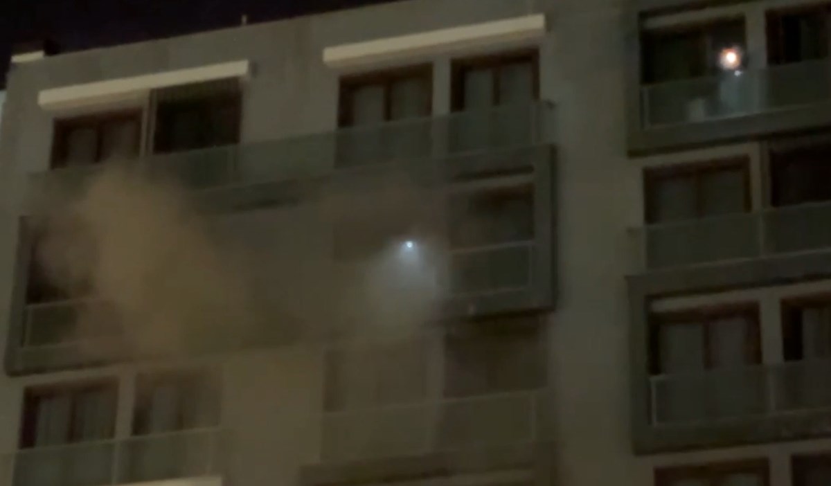 Denizli'de 7 -Storey Binasında Ateş: Okumalar Kurtarılmayı Bekliyor - görsel 4