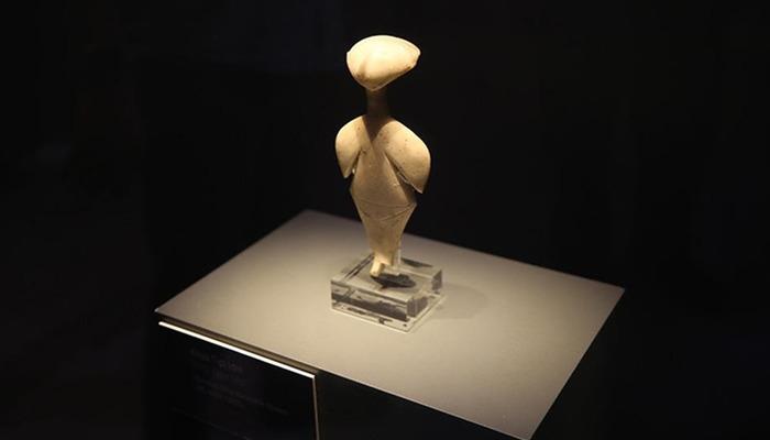 ABD'den iade edildi! Çanakkale festivalinde 6 bin 500 yıllık tarihi eser ziyarete açıldı.
