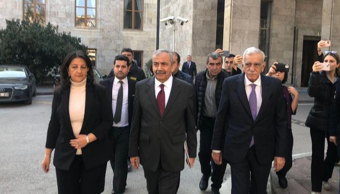 DEM partisinden İmralı görüşmelerine ilişkin açıklama: Tüm tarafların ortak isteği var