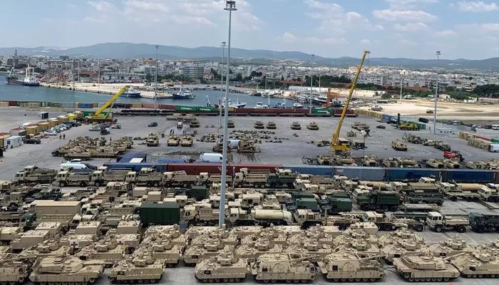 Yunan basının onaylanması gündemdeydi! Pentago'dan bildiri yardımcısı: "Orada bir üssümüz yok"