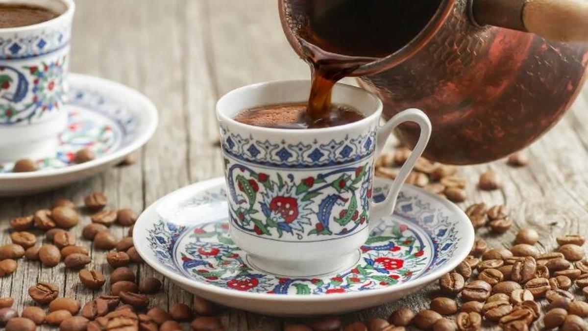 KALP İÇİN İYİDİR: Türk kahvesinin faydaları nelerdir? Türk kahvesi içmek neye iyi gelir?