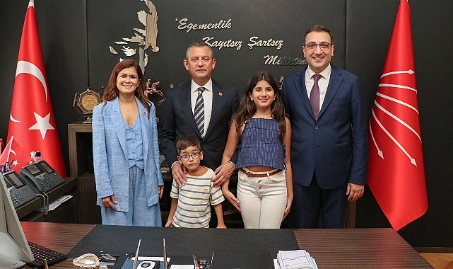 Balçova Belediye Başkanı Onur Yiğit Özgür Özel'i ziyaret etti - GÜNDEM