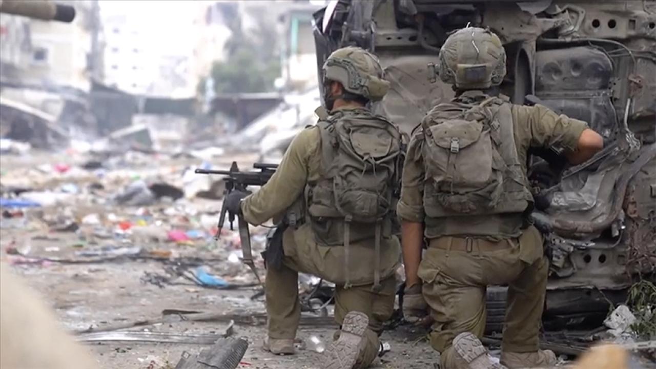 İsrail güçleri Batı Şeria'da bir hastaneye baskın düzenledi ve yaralı bir Filistinliyi tutukladı