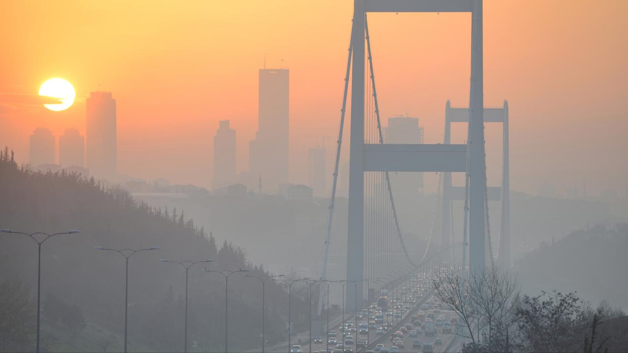 İstanbul havası bir alarm verir