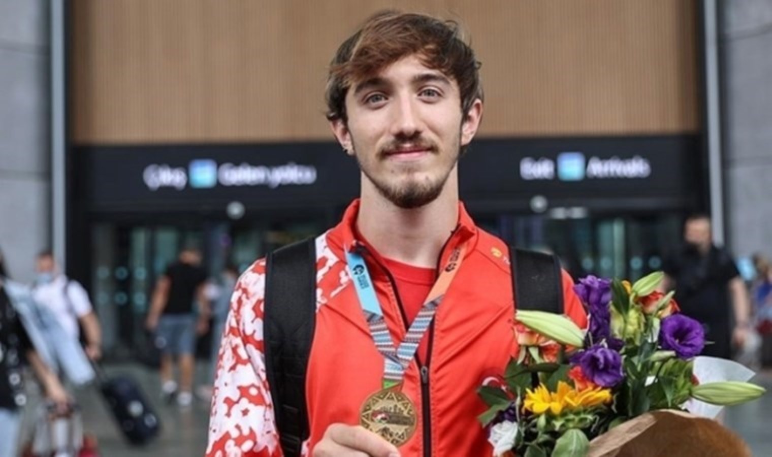 Milli sporcular 3 birincilik elde etti - Son Dakika Spor Haberleri