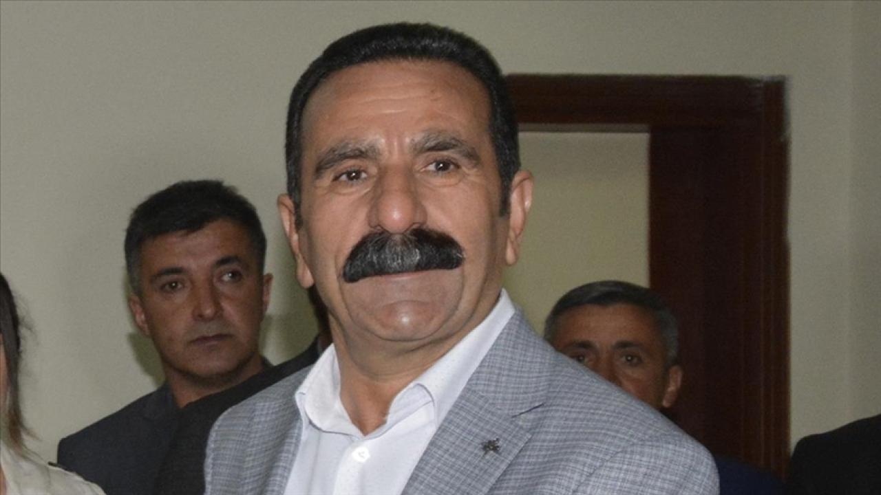 Hakkari'de görevden uzaklaştırılan Akım'a 19,5 yıl hapis cezası verildi
