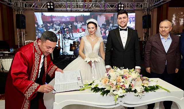 Nevşehir Belediye Başkanı Rasim Arı nikah törenlerine katıldı - GÜNDEM