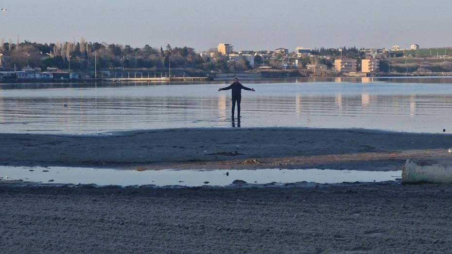 Tekirdağ'da korkutan manzara: Deniz 20 metre geri çekildi!