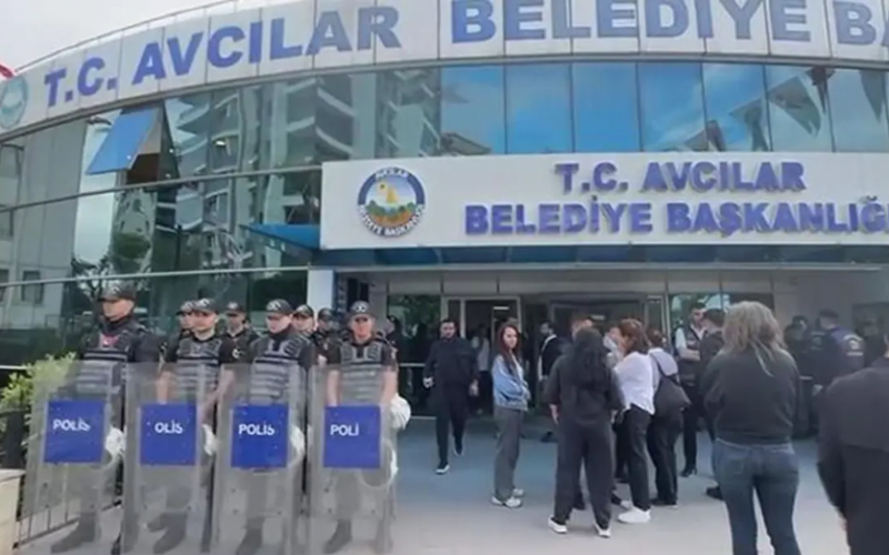 Avcılar Belediyesi'ne Yönelik Operasyon: 12 Gözaltı